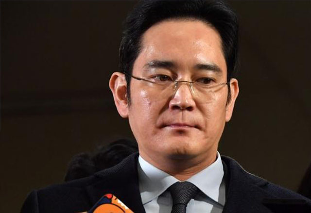 Заместник-председател на Samsung беше арестуван по обвинения за подкуп