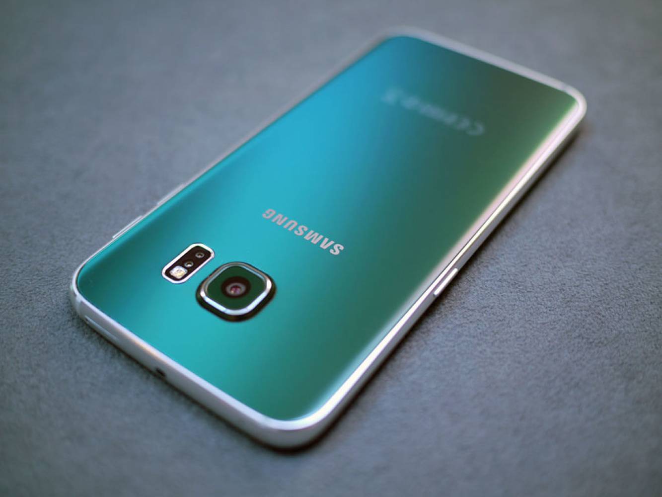 Техническите параметри на Samsung Galaxy S8+ вече нямат тайни от нас 
