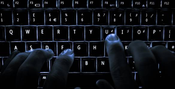 Разкриха мащабна руска хакерска атака дни преди президентските избори в САЩ