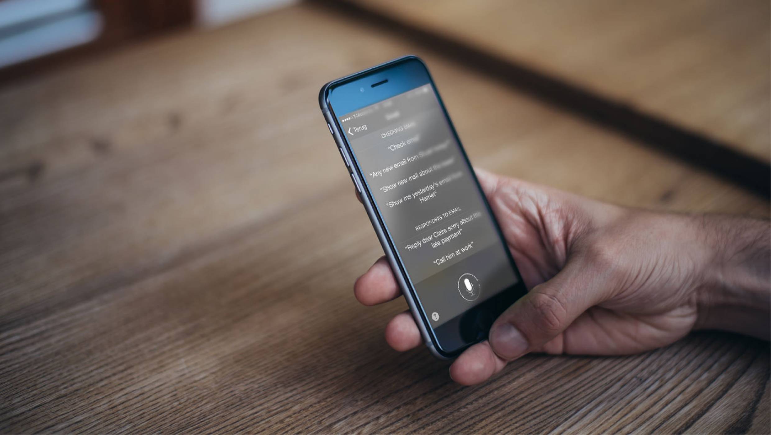 Apple ще позволи смяната на Siri с Google Assistant като асистент по подразбиране в iOS