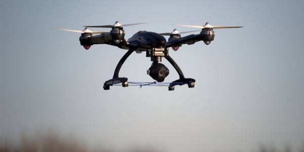 Европейският съюз иска да регулира използването на безпилотни дронове до 2019 година