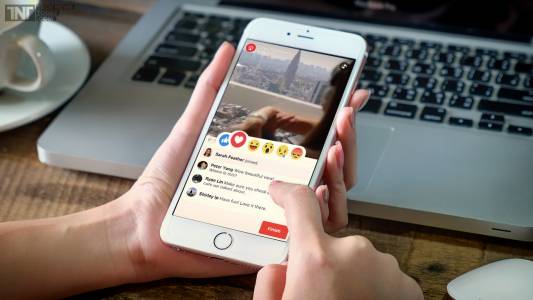 И Facebook ще се бори за награда Emmy