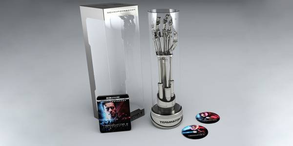 Колекционерско издание на "Терминатор 2" идва с металната ръка на T-800