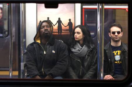 Новият трейлър на The Defenders: екип се формира, екип се разпада
