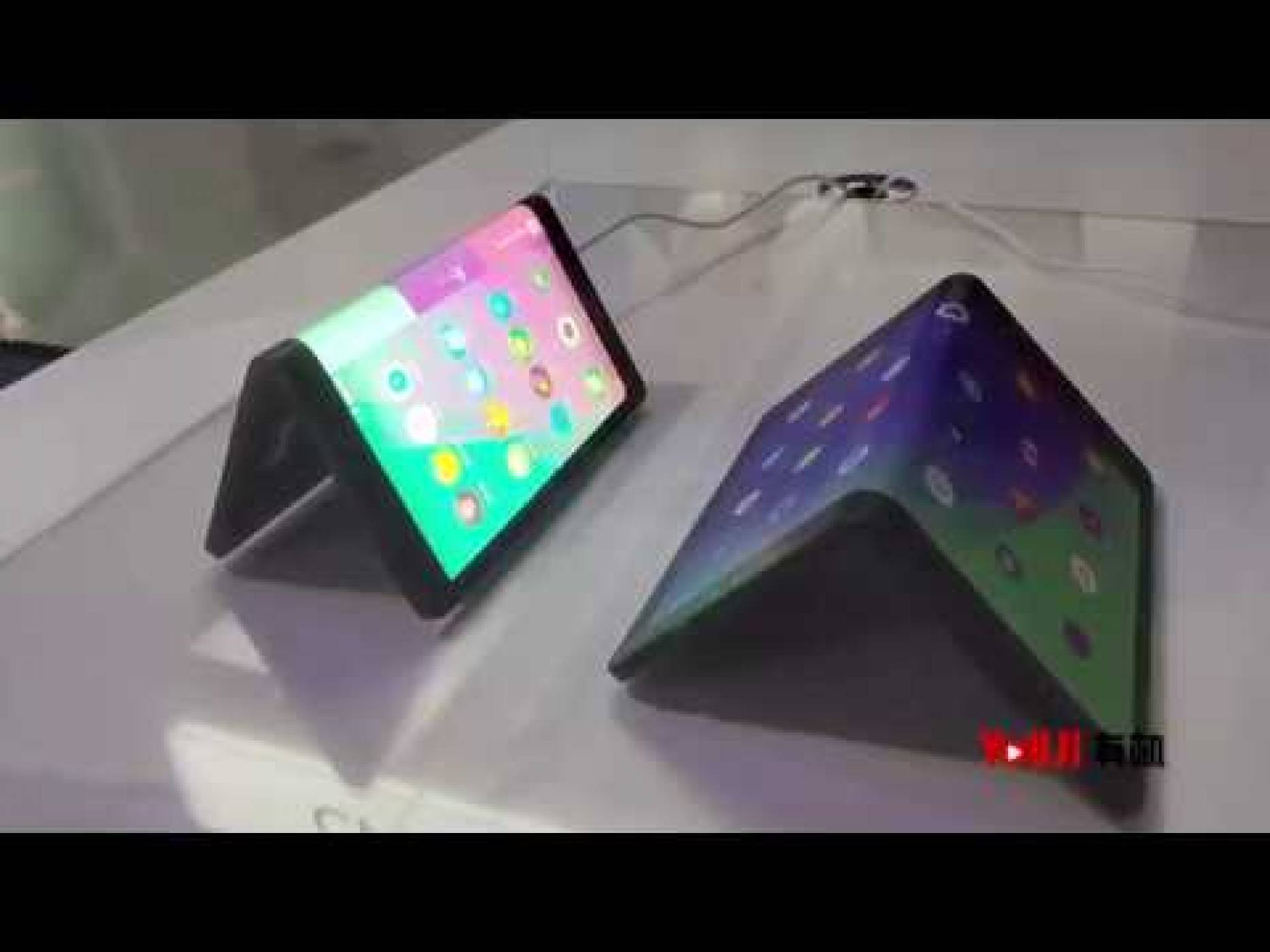 Сгъваемият таблет на Lenovo привлече погледите по време на Tech World