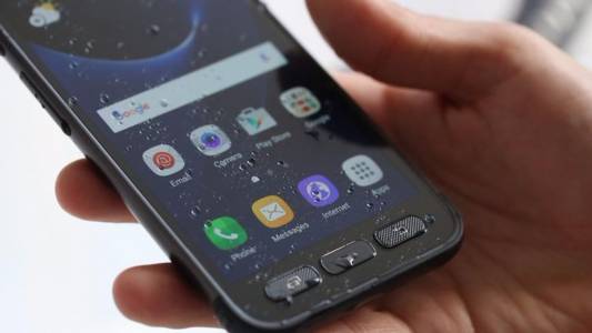 Galaxy S8 Active е флагман зад солидна външност (снимки)