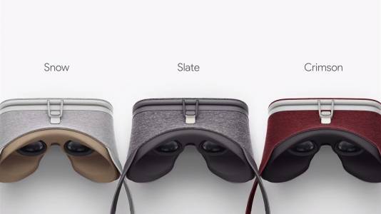Google обеща още 11 Daydream VR-съвместими телефона до края на годината