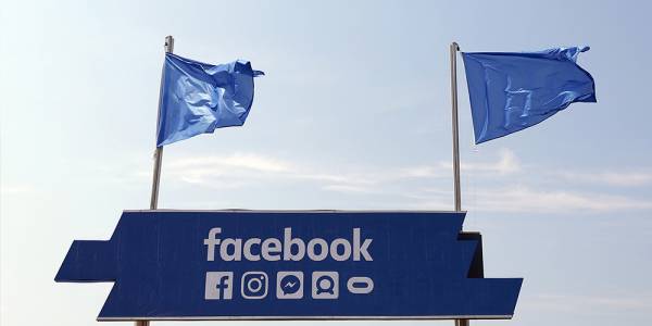 Facebook с 9.16 милиарда долара приходи за тримесечието, но със забавяне на растежа