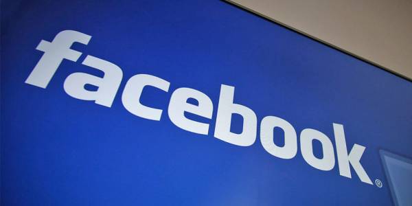 Преводите във Facebook вече се случват благодарение на изкуствен интелект