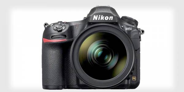 Изтекли слайдове с китайски надписи потвърждават характеристиките на Nikon D850