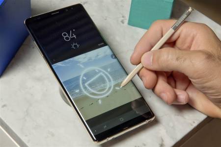 Samsung очаква Galaxy Note 8 да надмине по продажби Note 5