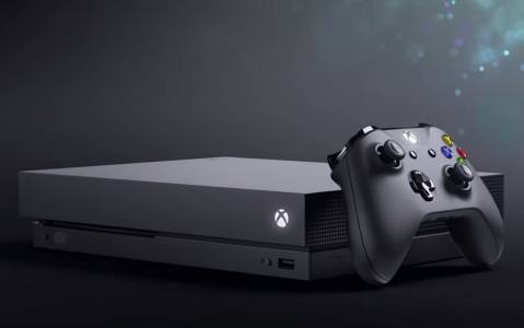 Вместо с игри Microsoft ще ви примамва с междуплатформен мултиплейър