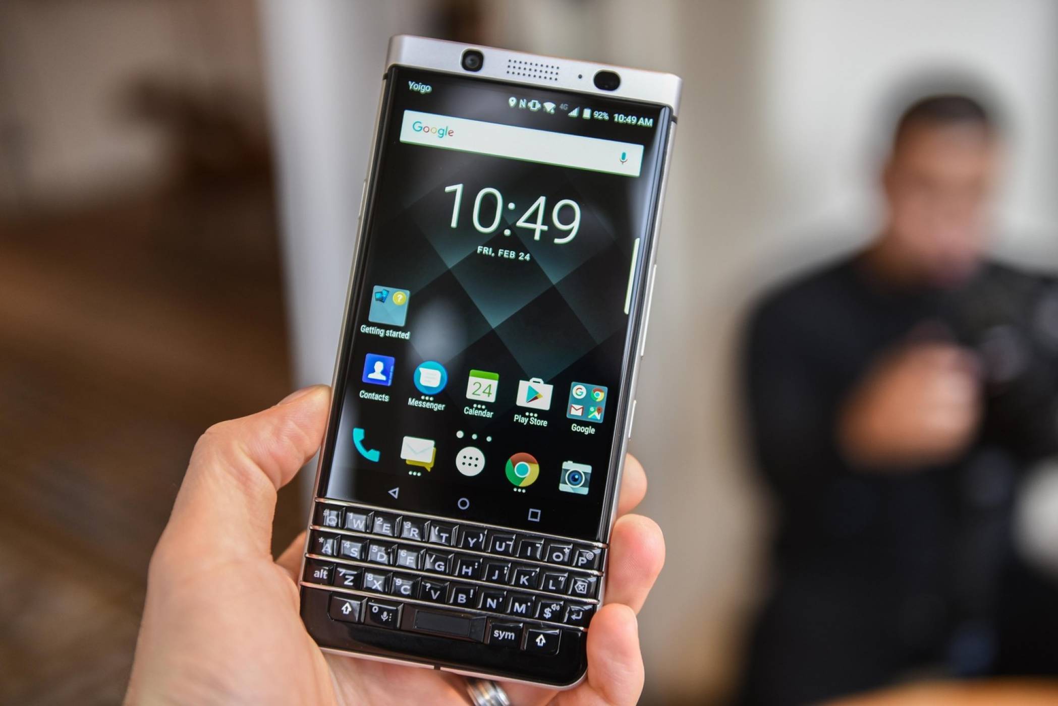 TCL: BlackBerry Keyone е успешен, ново устройство очаквайте през октомври