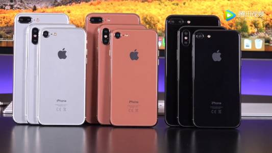 Официално: Apple изпрати покани за премиерата на iPhone 8 на 12 септември