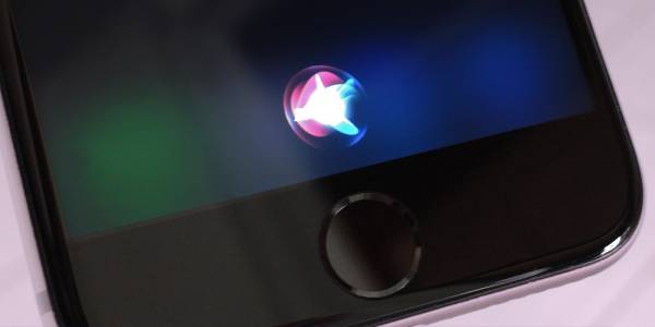 Активирането на Siri от iPhone X ще става чрез бутона за включване?