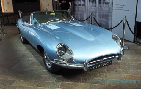 Jaguar преобръща представите за електрическата кола с E-Type Zero