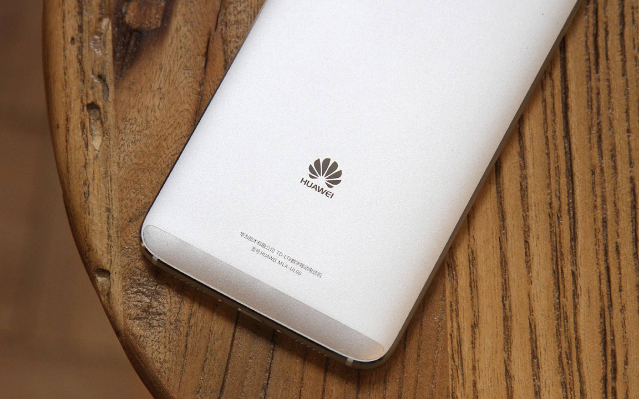 Изтекоха реални снимки на новия 5.9-инчов смартфон Huawei G10