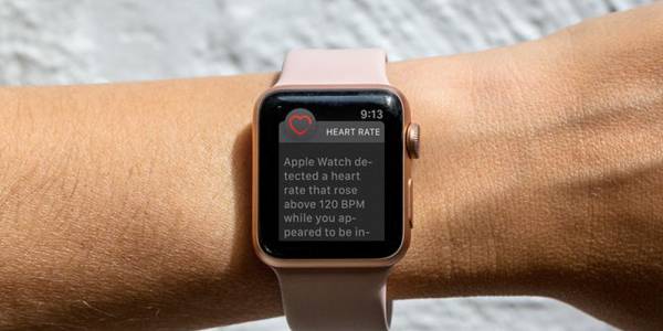 Първият Apple Watch няма да поддържа някои функции на WatchOS 4