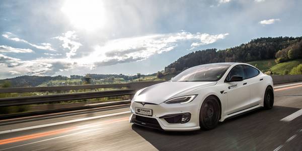 За пореден път Tesla разби суперавтомобили в драг състезание на 400 метра