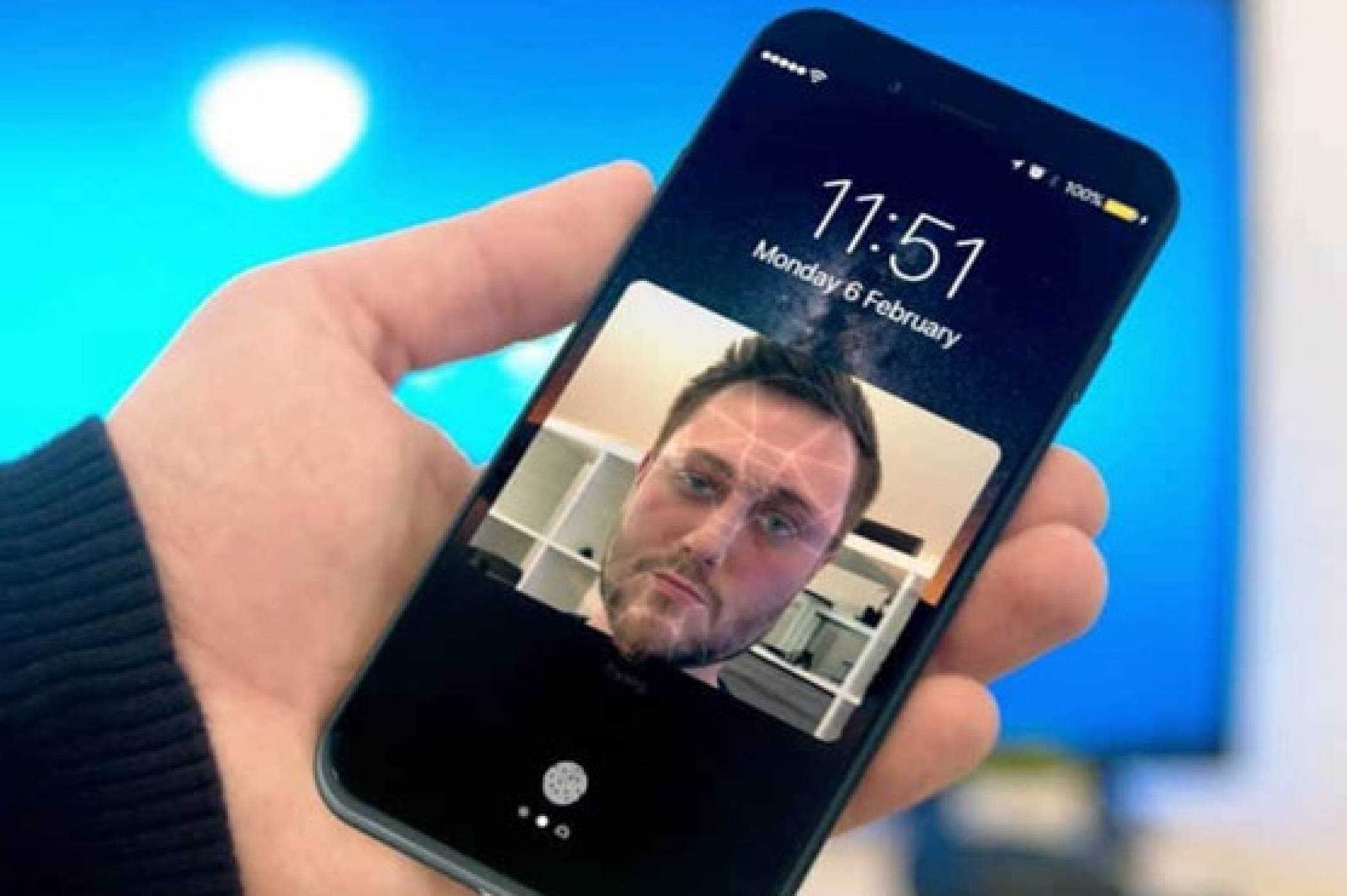 Точността на Face ID е занижена за по-бързото производство на iPhone X