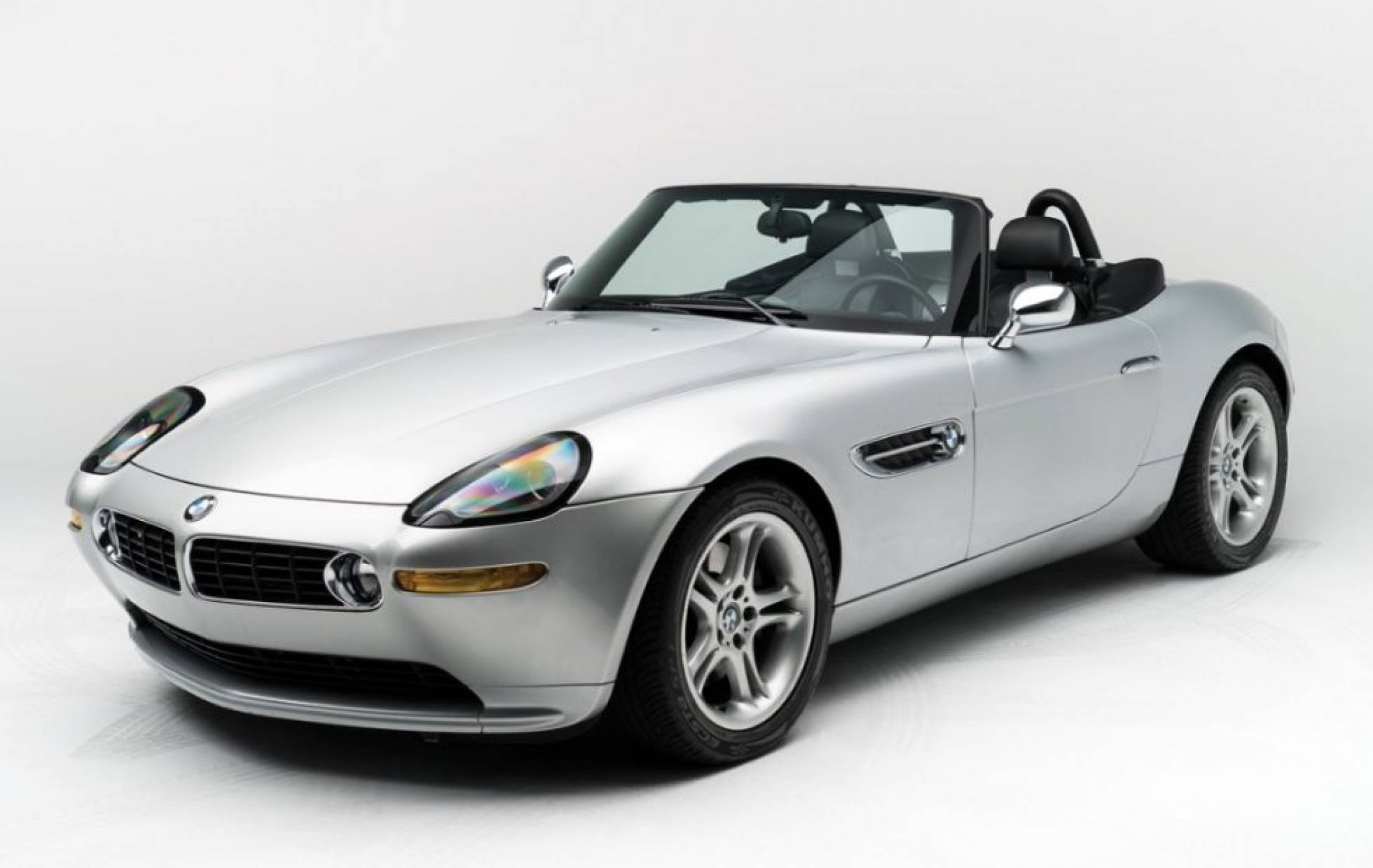 BMW Z8 на Стив Джобс може да бъде ваше, стига да спечелите този търг