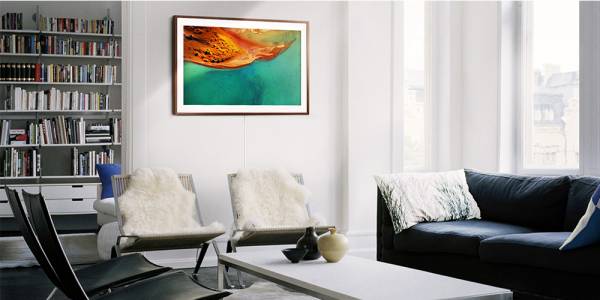 43-инчовият Frame TV на Samsung вече е наличен за покупка срещу 1300 долара