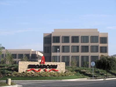 Официално: Broadcom предложи 130 млрд. долара за Qualcomm 