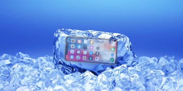 iPhone X показва проблеми с екрана при ниски температури