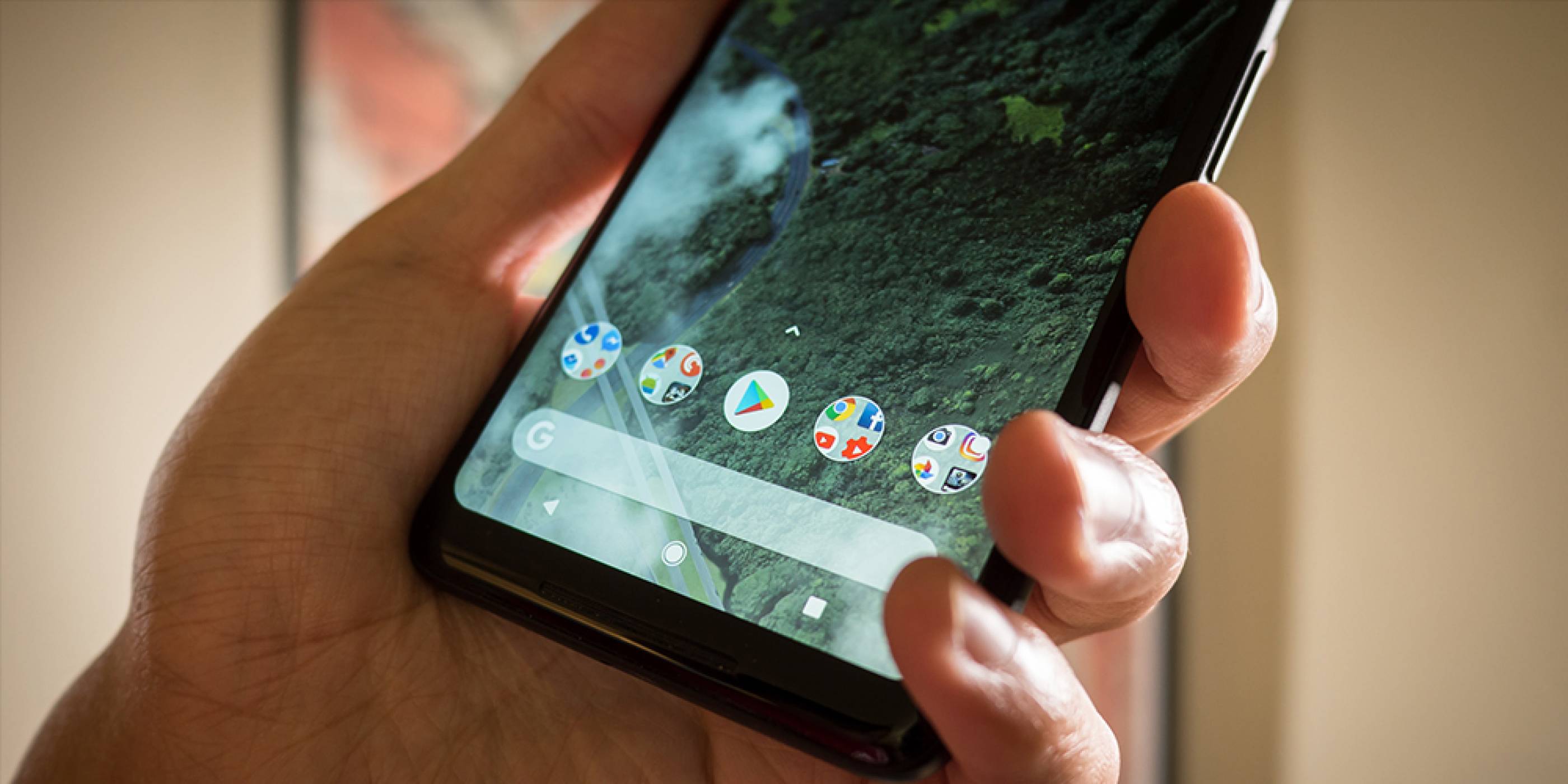 Pixel 2 XL има проблем с отзивчивостта на екрана, но Google има решение