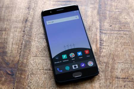 Системните файлове в OnePlus 5T заемат цели 17 GB