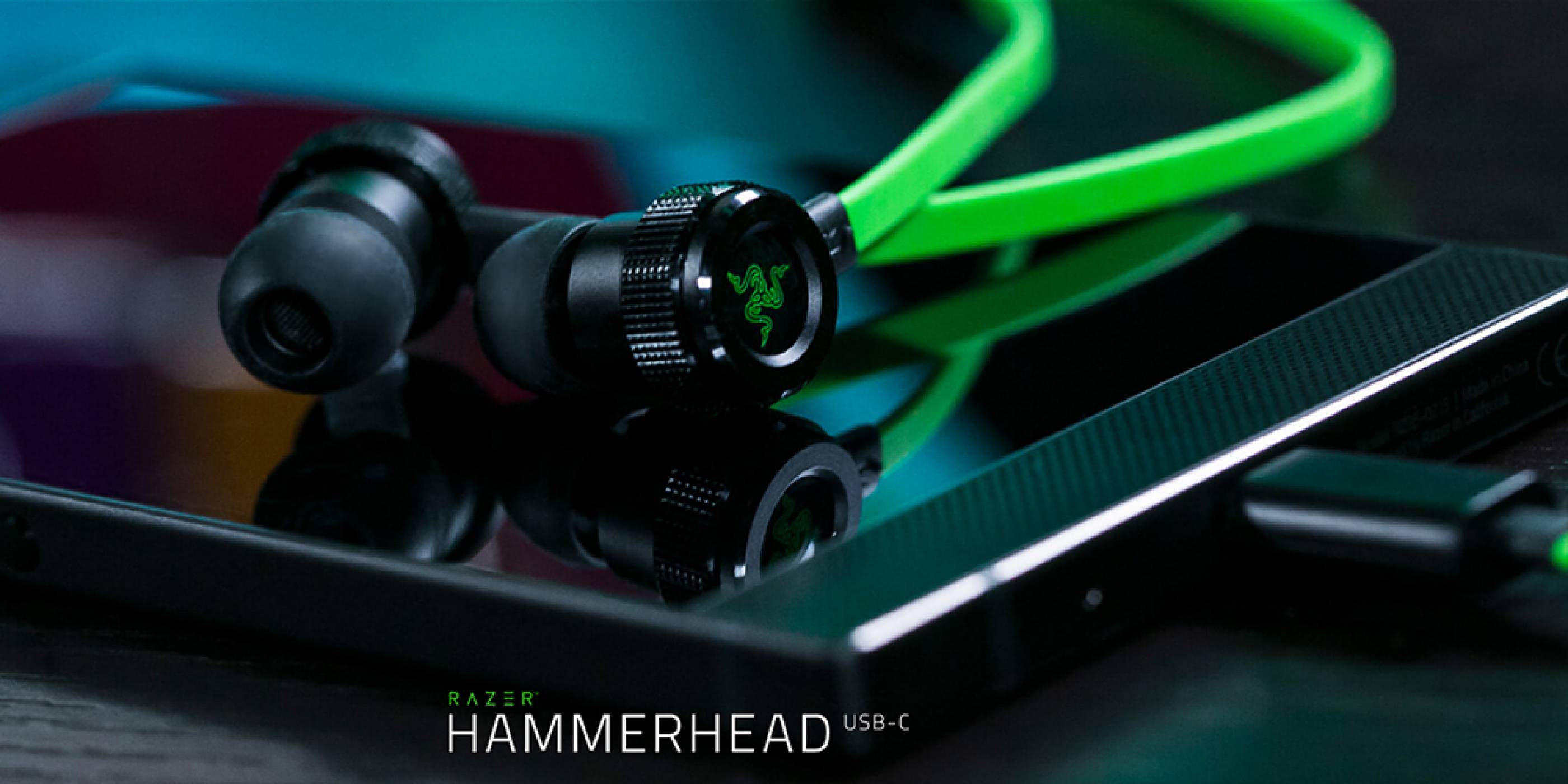 Razer пусна нова версия на Hammerhead слушалките с USB-C адаптер за Razer Phone