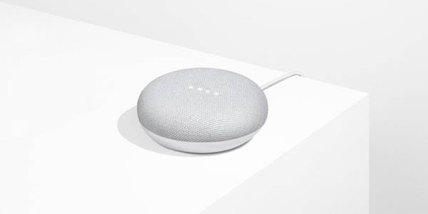 Google ще отстрани грешката с пращящите говорители Home Mini