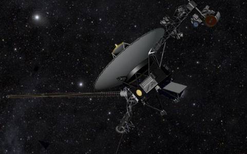 Резервните двигатели на Voyager 1 в действие след 37 години покой