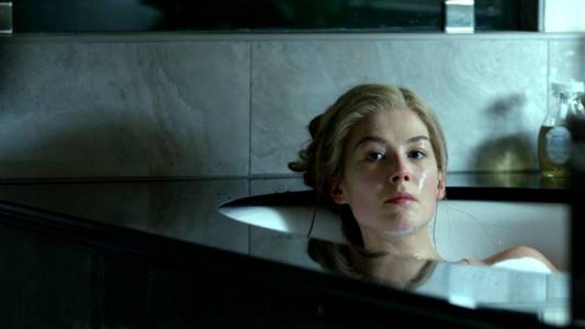 Съдят Рийс Уидърспуун и Дейвид Финчър за кражба на идеята за филма Gone Girl