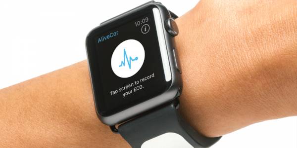 Apple разработва ЕКГ четец за бъдещите си Apple Watch модели