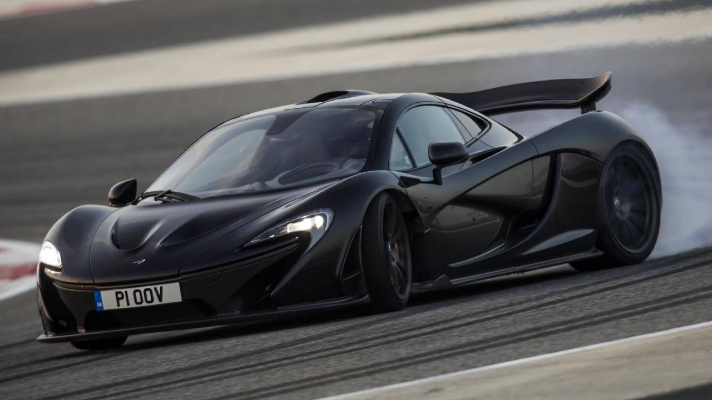 McLaren вече тества изцяло електрически спортен модел