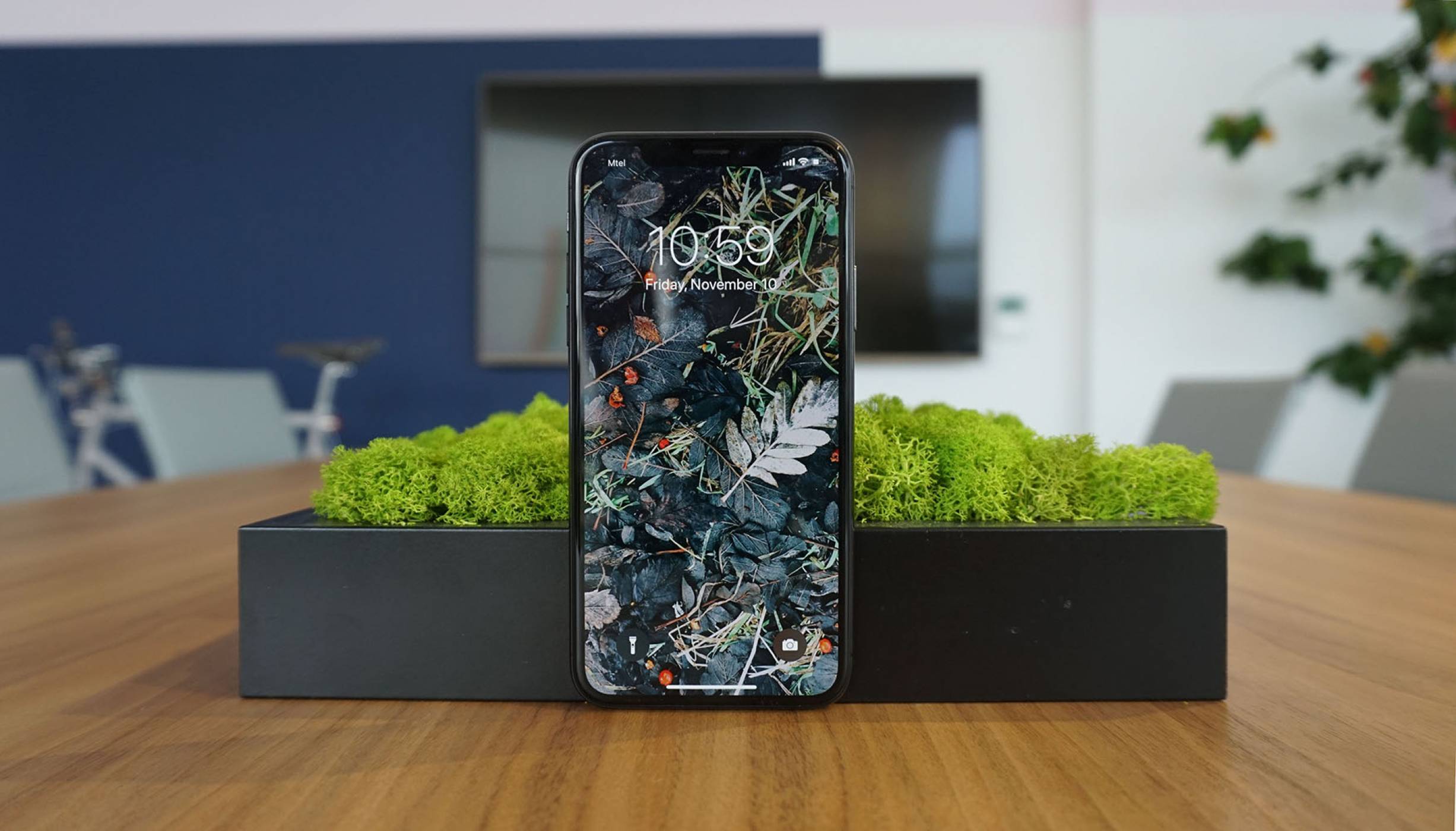 Италия разследва Apple и Samsung заради умишлено забавяне на телефони