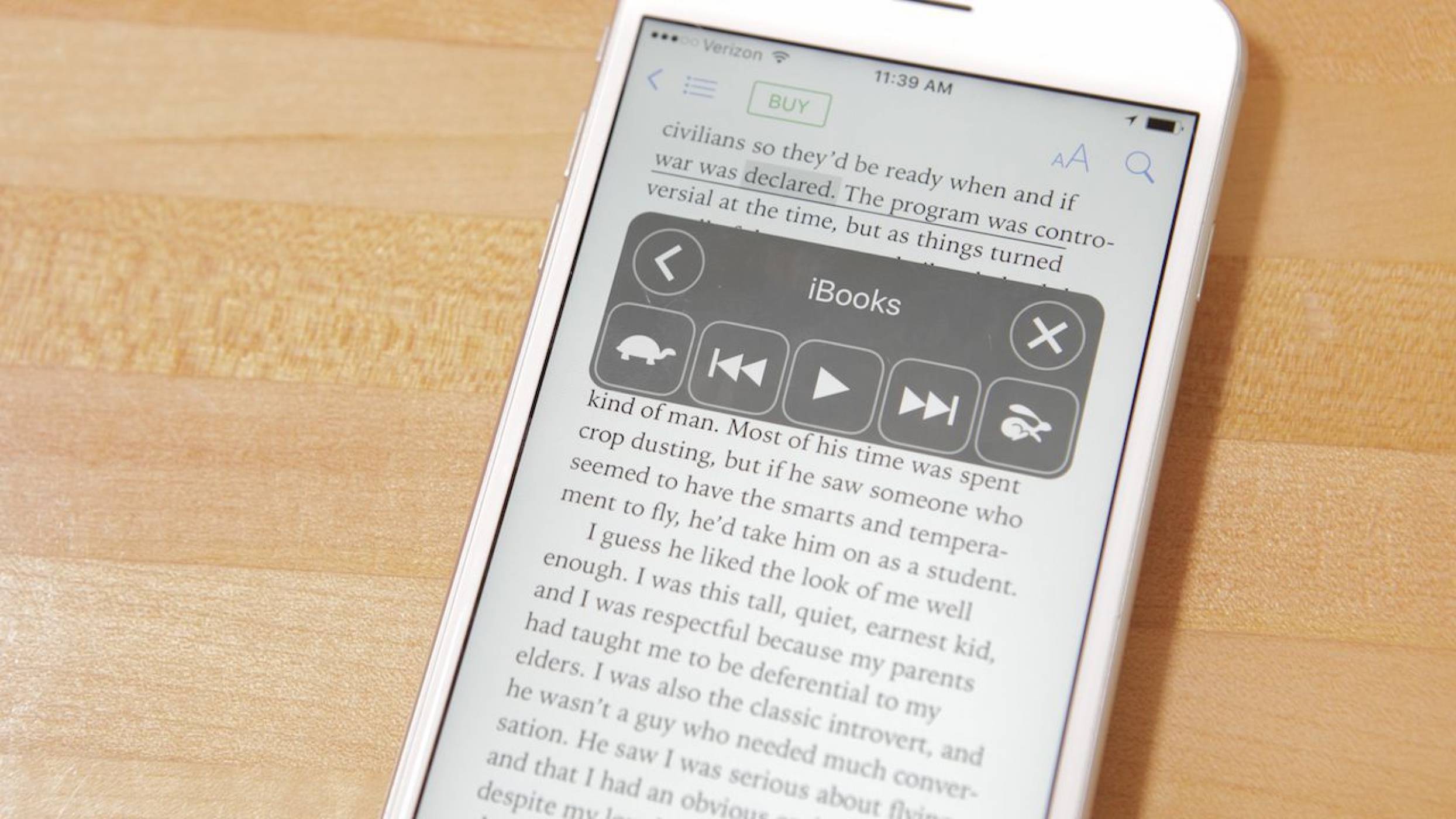 Apple планира значително обновление на iBooks, за да се конкурира с аудио и е-книгите на Amazon