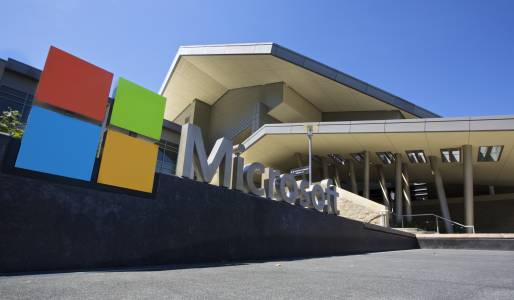 Microsoft обяви огромна финансова загуба покрай данъчните промени на Тръмп   