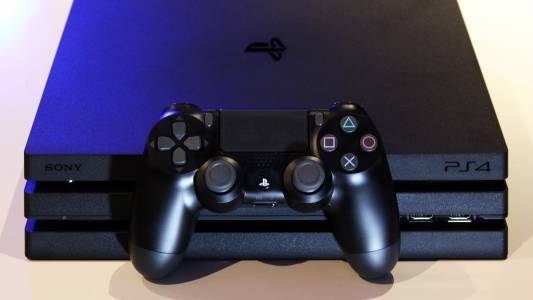 Нов ъпдейт ще направи PS4 Pro игрите да изглеждат по-добре на стари телевизори