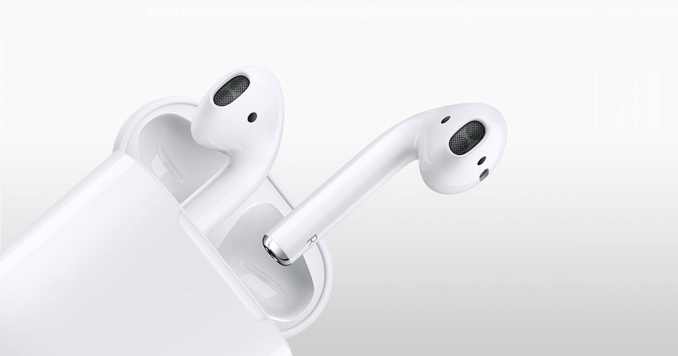 Apple подготвя високобюджетни слушалки за почитателите на музиката в движение