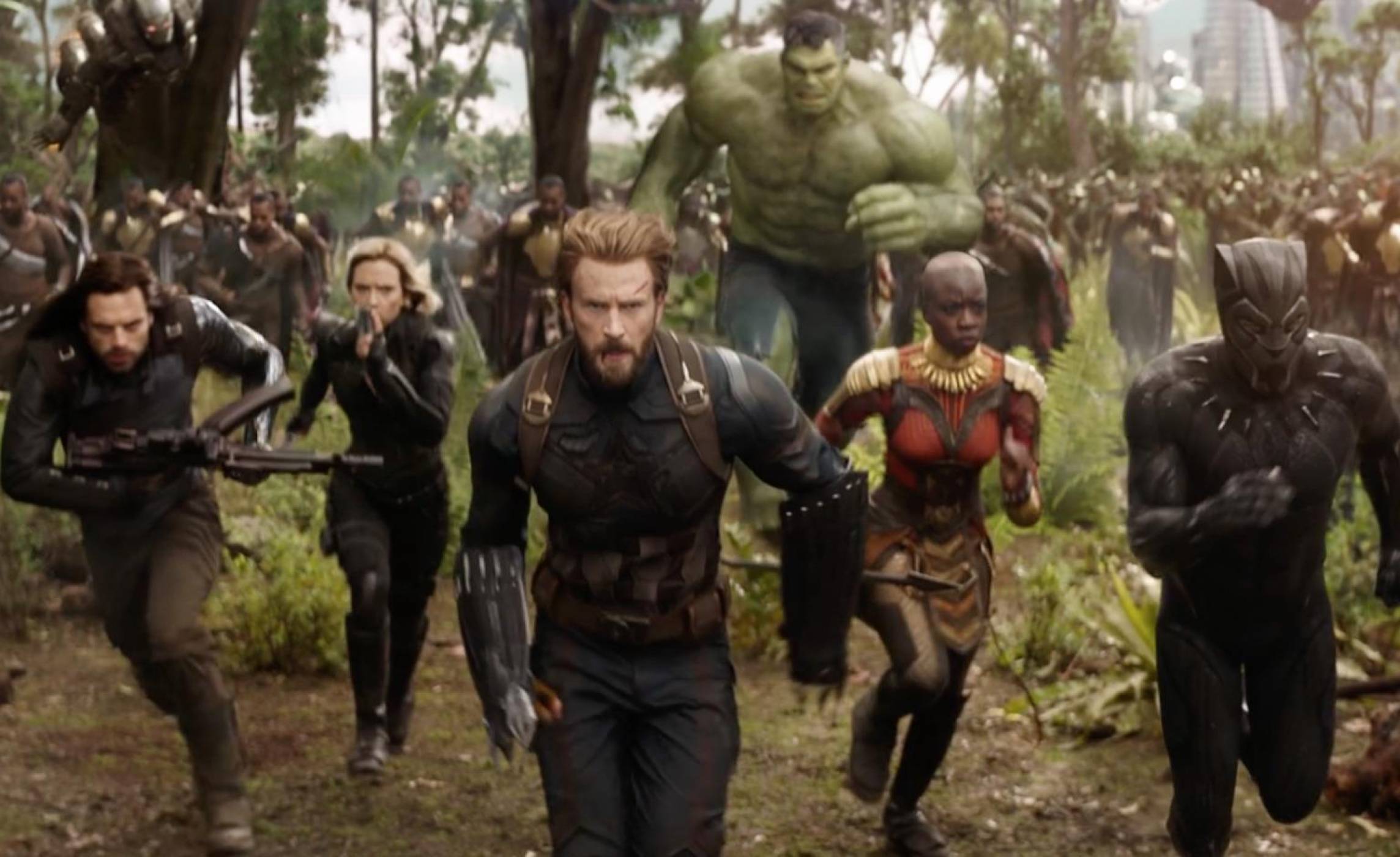 Отмъстителите идват с по-ранна премиера на Avengers: Infinity War