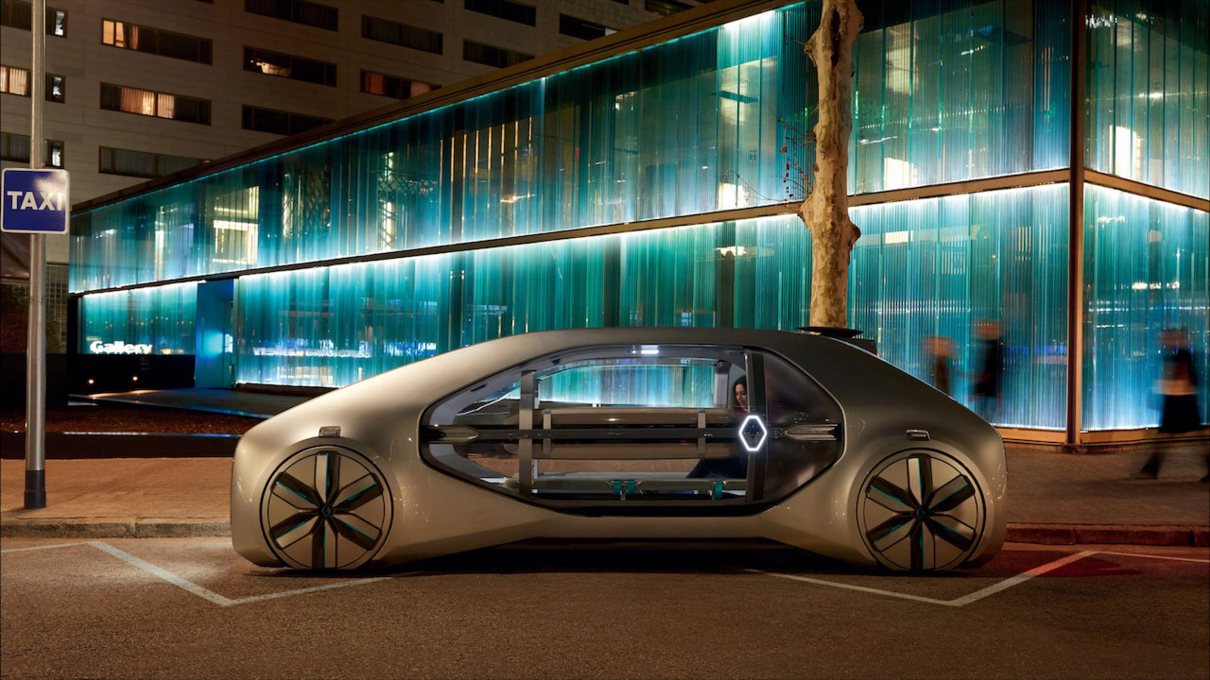 Renault представи решението си за споделено пътуване: автономния EZ-GO