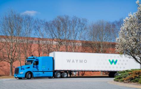 Умните камиони на Waymo също излизат на пътя