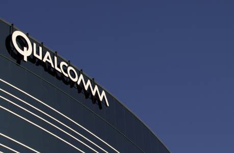 Broadcom се отказа от рекордната си оферта за Qualcomm заради Тръмп