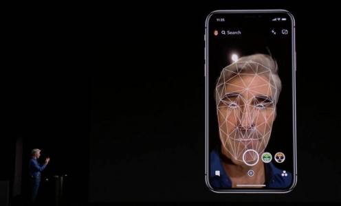 Монополът на Apple върху Face ID продължава до 2019 г.