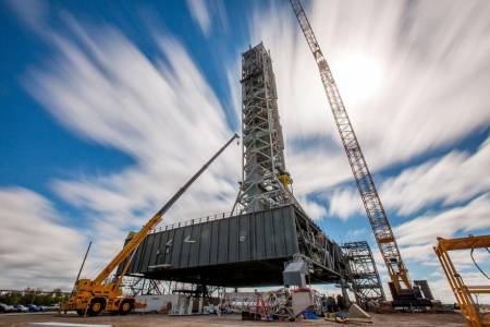 NASA получи финансиране за втора площадка за изстрелване на новата си голяма ракета