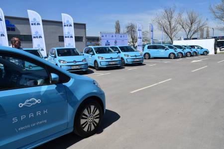 Spark удвои броя на електромобилите за споделено ползване в София