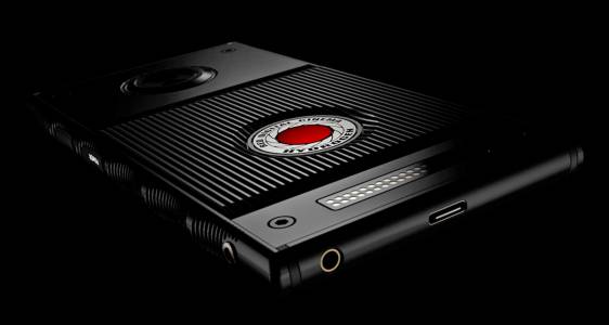 Red Hydrogen One получи нова функция и нова премиерна дата