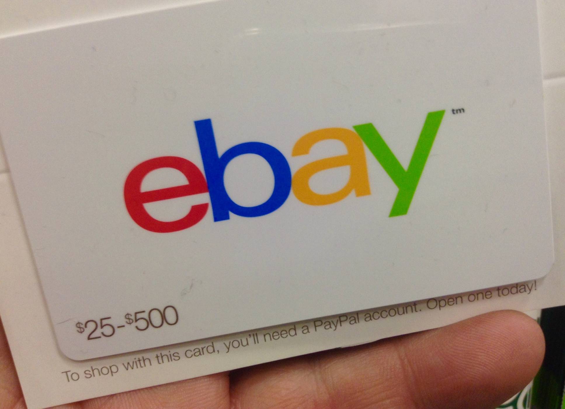 eBay мисли за вашите предпочитания с новата функция Interests